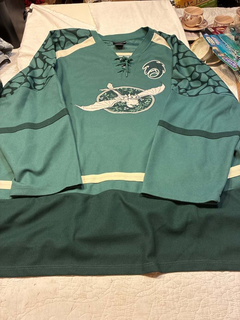 DreamWorks How To Train Your Dragon Toothless Hockey Jersey Size 4X
